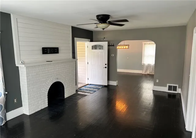 4th image of 406 Service Ave, Sharon, PA 16146 | MLS# 1754031