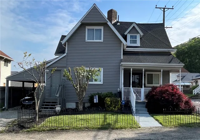 Photo 2 of Single family home for sale at 215 Harrison, Glassport, PA 15045 | MLS# 1754032 | Listing updated on 2026-06-23