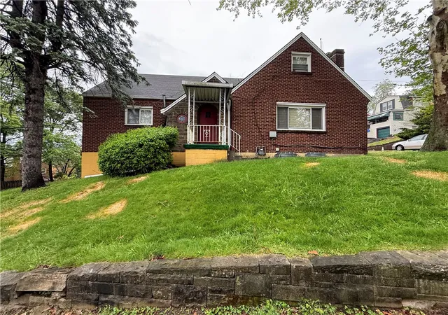 1st image of 4801 Coleridge St, Pittsburgh, PA 15201 | MLS# 1753486