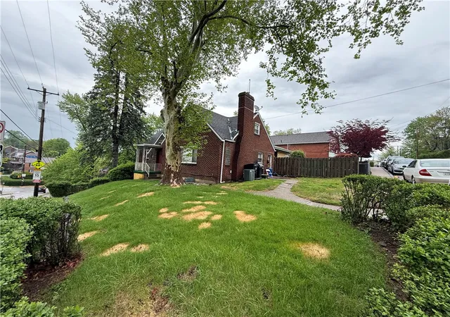 40th image of 4801 Coleridge St, Pittsburgh, PA 15201 | MLS# 1753486