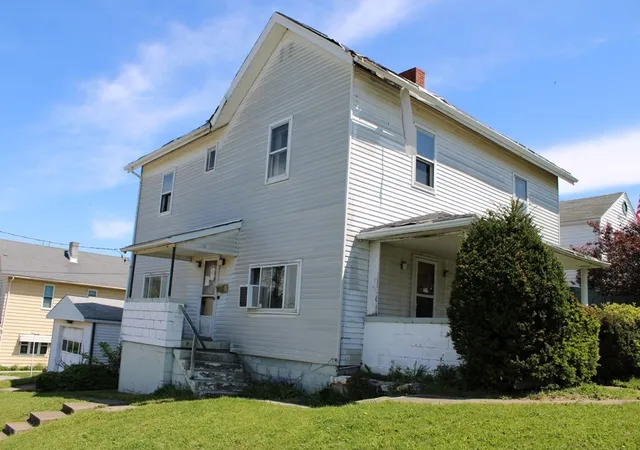 Homes for sale in City Of Washington, PA | 125 Buttonwood Ave, City Of Washington, PA 15301 | MLS# 1754062