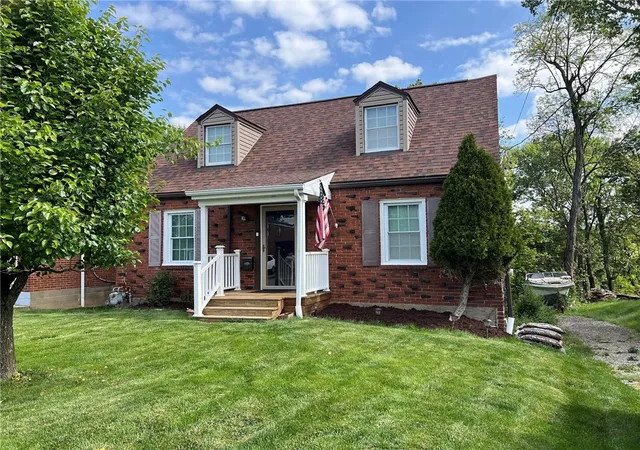 1st image of 215 Melvin Dr, Pittsburgh, PA 15236 | MLS# 1754118