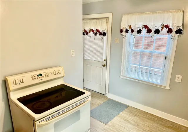 4th image of 215 Melvin Dr, Pittsburgh, PA 15236 | MLS# 1754118
