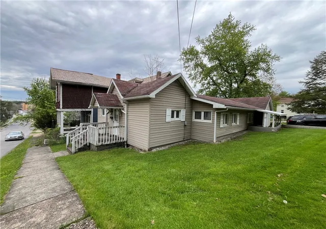 5th image of 406 S Penn St, Punxsutawney, PA 15767 | MLS# 1754120