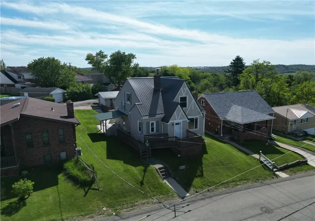 Homes for sale in Port Vue, PA | 922 Highland Ave, Port Vue, PA 15133 | MLS# 1753916