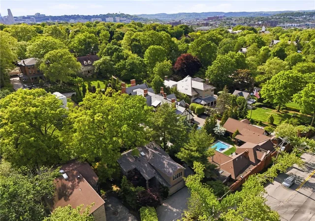 50th image of 1300 Shady Ave, Pittsburgh, PA 15217 | MLS# 1753899