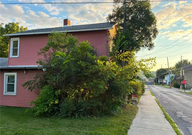 28th image of 482 Hull St, Sharon, PA 16146 | MLS# 1754171