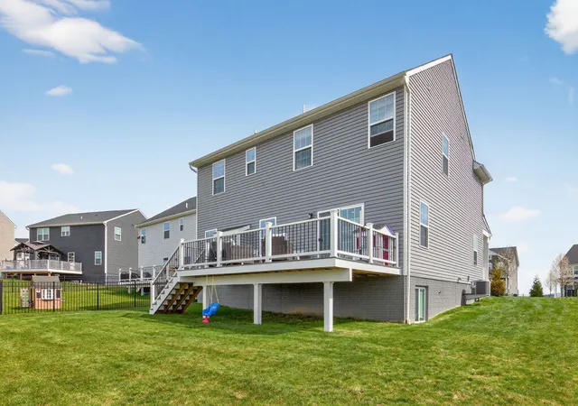 Photo 3 of Sale Pending at 621 Burberry Blvd, Jackson Twp, PA 16063 | MLS# 1754216 | Listing updated on 2026-07-31
