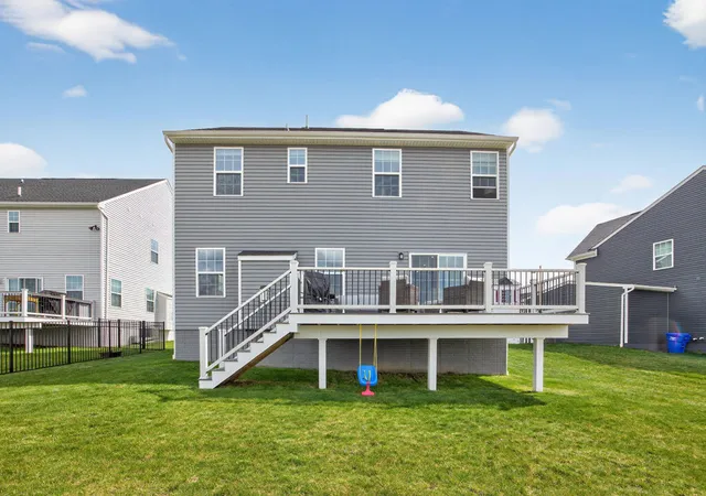 Photo 4 of Sale Pending at 621 Burberry Blvd, Jackson Twp, PA 16063 | MLS# 1754216 | Listing updated on 2026-07-31