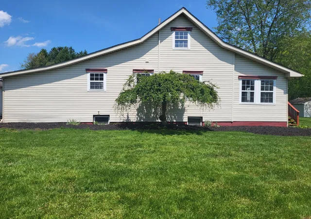 4th image of 104 Sparks Ave, Twp Of But Nw, PA 16001 | MLS# 1754222