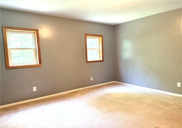 Photo 4 of Single family home for sale at 1112 Glenn Ave, Beaver Falls, PA 15010 | MLS# 1754234 | Listing updated on 2026-06-11