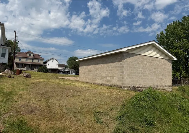 Homes for sale in Connellsville, PA | 317 S 9th St, Connellsville, PA 15425 | MLS# 1754288