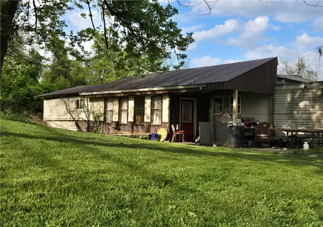 1st image of 10 Courson Hill Rd, Amwell, PA 15301 | MLS# 1754390