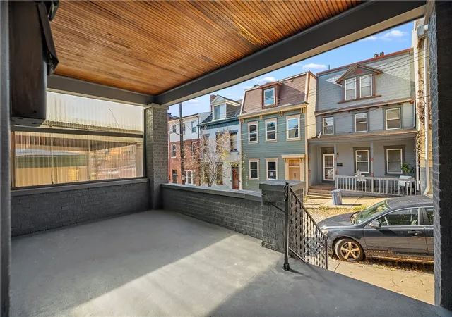 Photo 3 of Single family home for sale at 1206 Linden Pl, Pittsburgh, PA 15212 | MLS# 1754404 | Listing updated on 2026-06-01