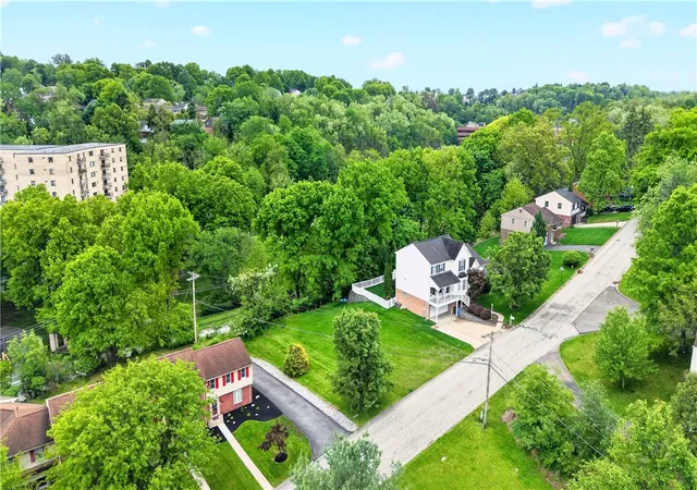 Homes for sale in Whitehall, PA | 0 Lantern Hill Dr, Whitehall, PA 15236 | MLS# 1754153