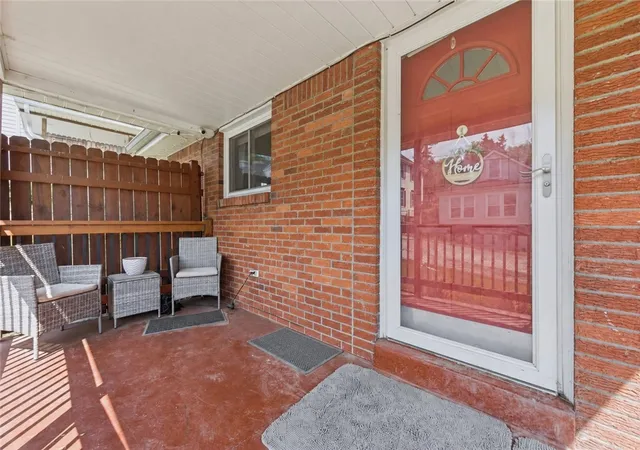3rd image of 214 Barr St, Canonsburg, PA 15317 | MLS# 1754040