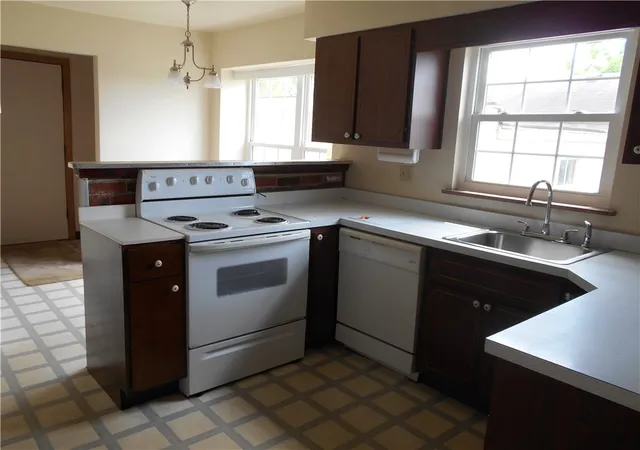 Photo 3 of Single family home for sale at 2122 Route 130, Unity Twp, PA 15676 | MLS# 1754535 | Listing updated on 2026-08-04