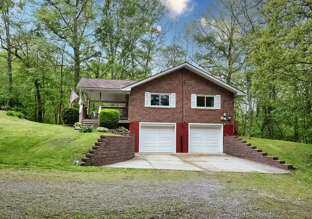 Photo 4 of Single family home for sale at 115 Ben Venue Rd, Fombell, PA 16123 | MLS# 1754617 | Listing updated on 2026-06-08