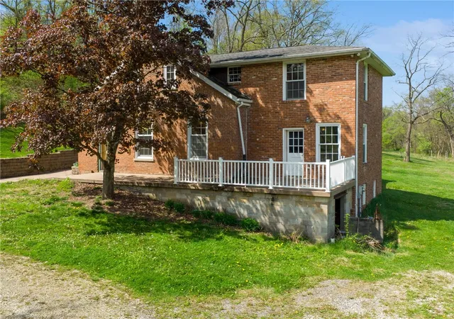 Photo 1 of Single family home for sale at 1925 S Main St, Washington, PA 15301 | MLS# 1754424 | Listing updated on 2026-07-10