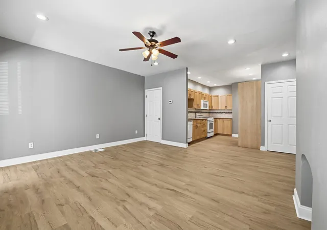 4th image of 717 Saline St, Greenfield, PA 15207 | MLS# 1754678