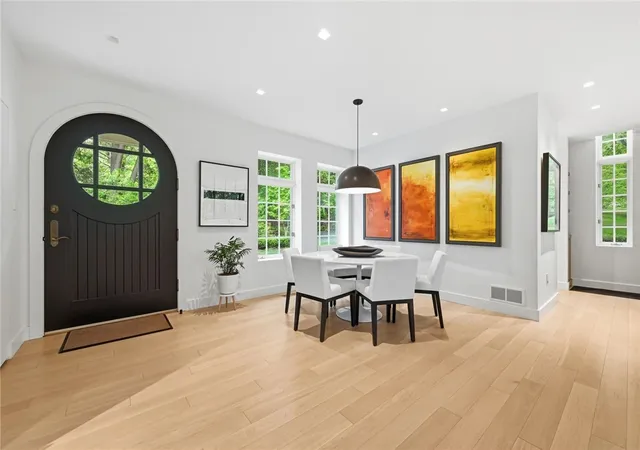 5th image of 810 Persimmon Rd, Sewickley, PA 15143 | MLS# 1754446