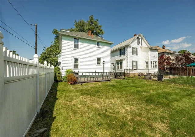 Homes for sale in New Castle, PA | 2402 Highland Ave, New Castle, PA 16105 | MLS# 1754444