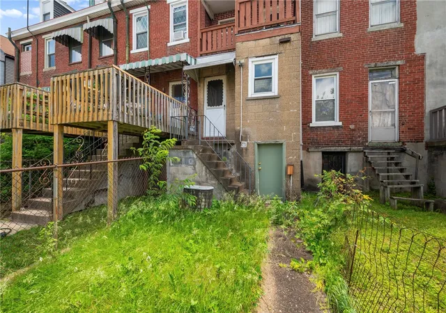 24th image of 410 Orwell Way, Pittsburgh, PA 15224 | MLS# 1754731