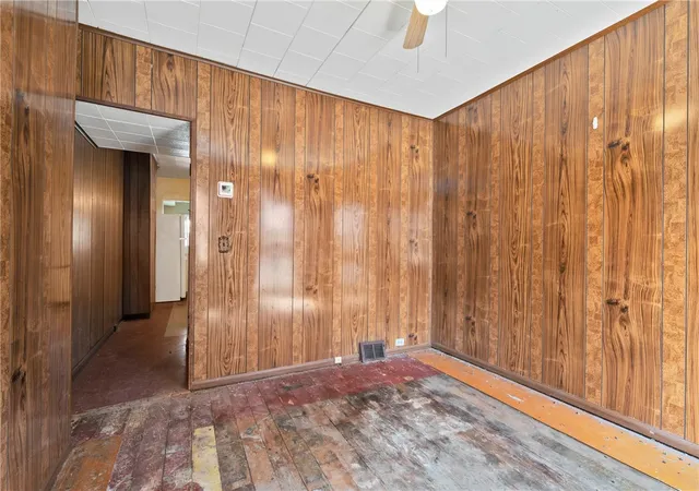 Photo 4 of Single family home for sale at 410 Orwell Way, Pittsburgh, PA 15224 | MLS# 1754731 | Listing updated on 2026-07-08