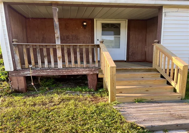Homes for sale in Cowanshanock Twp, PA | 4048-4050 2Nd St, Cowanshanock Twp, PA 16244 | MLS# 1754590