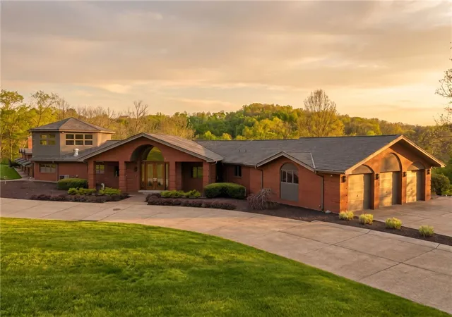 2nd image of 265 Mcfann Rd, Middlesex Twp, PA 16059 | MLS# 1754763