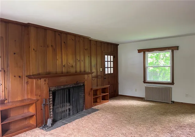 Homes for sale in Ligonier Boro, PA | 345 E Main Street, Ligonier Boro, PA 15658 | MLS# 1754701