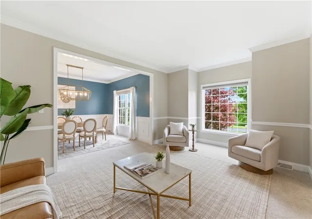 5th image of 121 Windermere Ct, Peters Twp, PA 15317 | MLS# 1754526