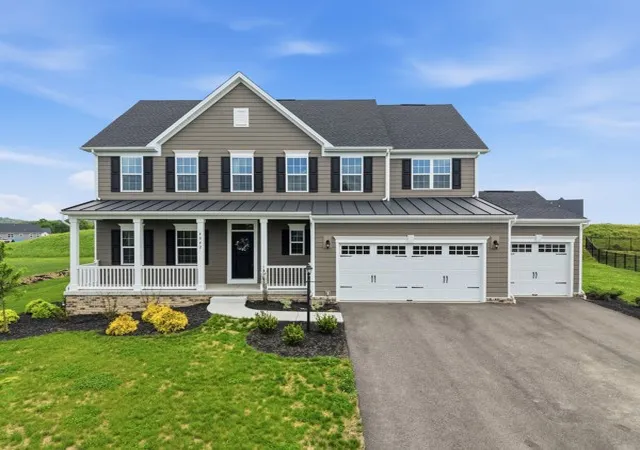 Photo 1 of Single family home for sale at 4042 Cross Crk Cir, Valencia, PA 16059 | MLS# 1754577 | Listing updated on 2026-06-15