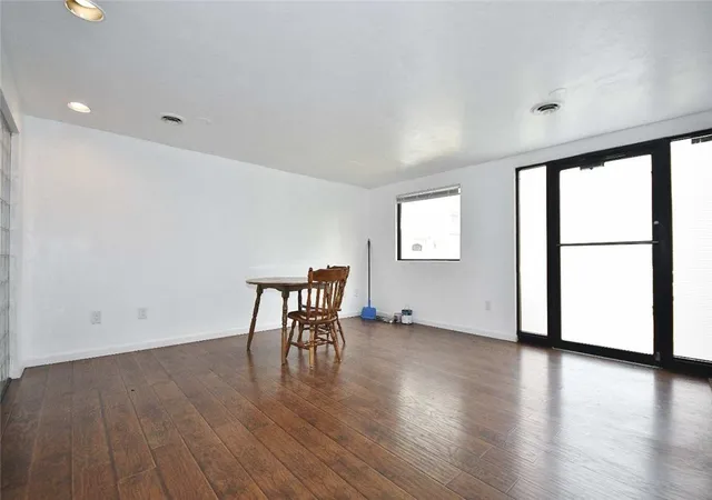 Listing Photo 4 - Condo for sale in building located at 2102 W St, Homestead, PA 15120