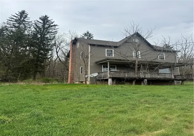 Homes for sale in Quemahoning Twp, PA | 415 Schoolhouse Rd, Quemahoning Twp, PA 15563 | MLS# 1754782