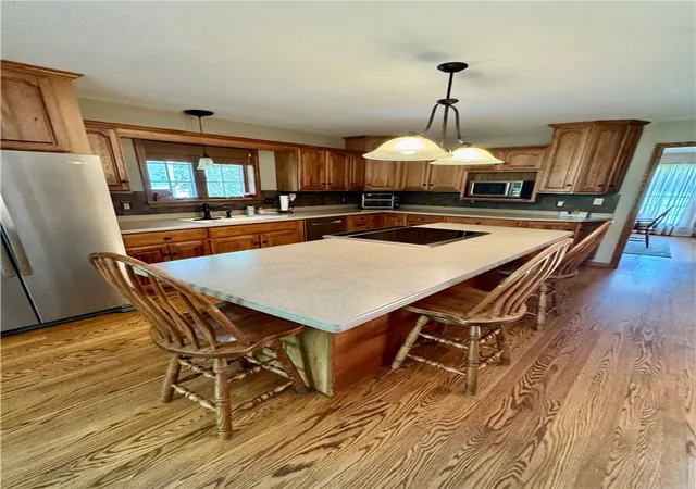 3rd image of 291 Woodland Dr, New Wilmington, PA 16142 | MLS# 1754752