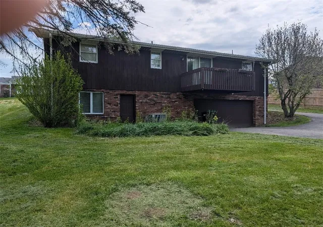 Homes for sale in City Of Washington, PA | 211 Laddie, City Of Washington, PA 15301 | MLS# 1754665