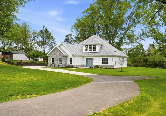 2nd image of 1003 Taylor Ln, Franklin Park, PA 15237 | MLS# 1754422