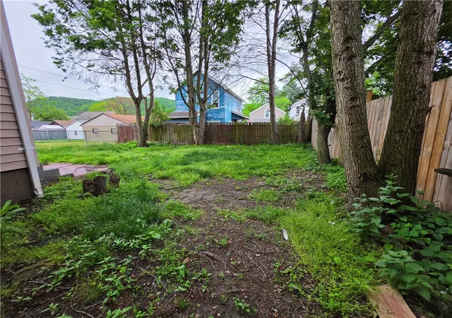 21st image of 1610 6th Ave, Beaver Falls, PA 15010 | MLS# 1754477