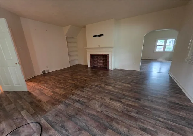 4th image of 1610 6Th Ave, Beaver Falls, PA 15010 | MLS# 1754477