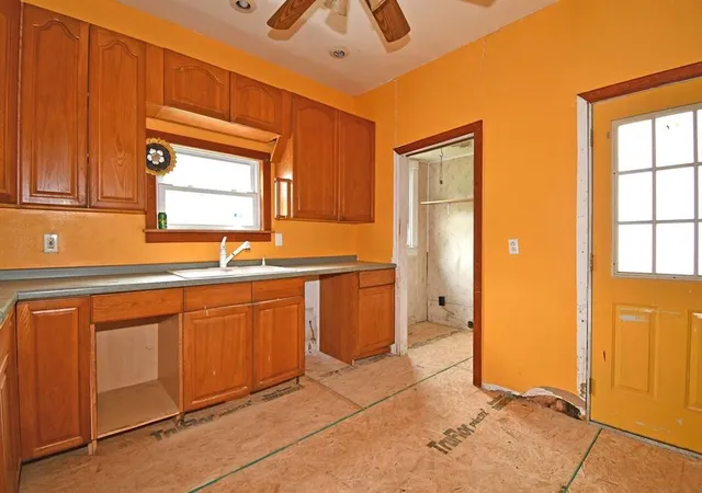 Photo 2 of Single family home for sale at 22 E Prospect Ave, Ingram, PA 15205 | MLS# 1754834 | Listing updated on 2026-08-31