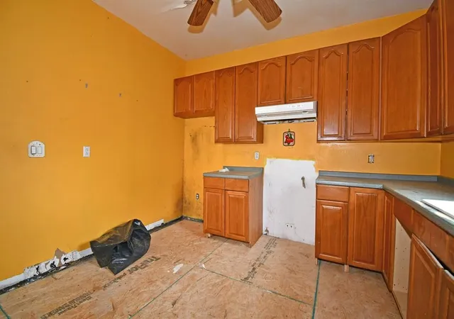 Photo 4 of Single family home for sale at 22 E Prospect Ave, Ingram, PA 15205 | MLS# 1754834 | Listing updated on 2026-08-31