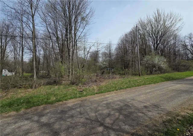 Homes for sale in Shenango, PA | 182-183 Lots Shawnee Rd, Shenango, PA 16134 | MLS# 1754837