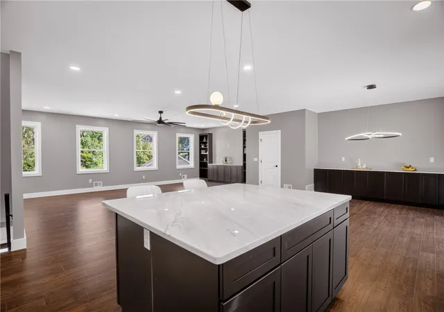 5th image of 225 Wilbert Street, Mt Washington, PA 15211 | MLS# 1754140