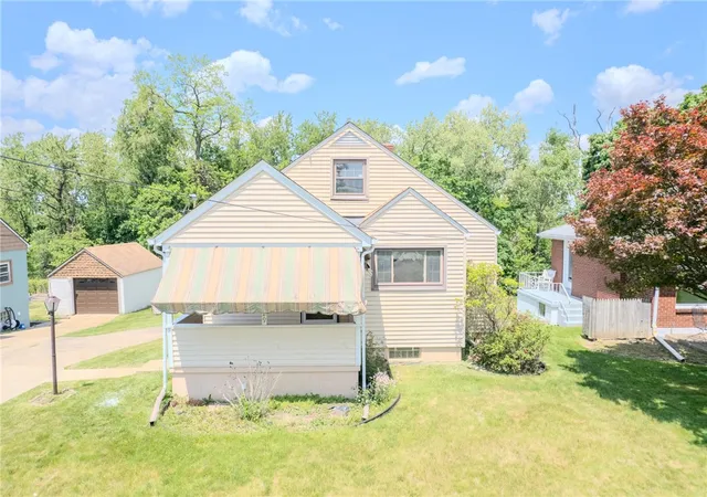 Homes for sale in N Versailles, PA | 629 3rd St, N Versailles, PA 15137 | MLS# 1754476