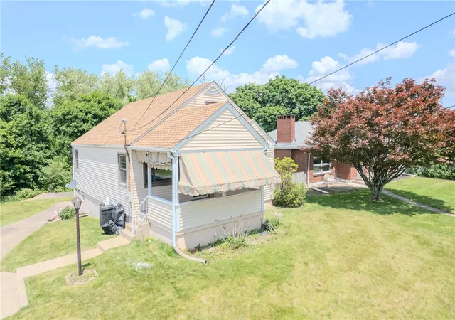 Homes for sale in N Versailles, PA | 629 3Rd St, N Versailles, PA 15137 | MLS# 1754476