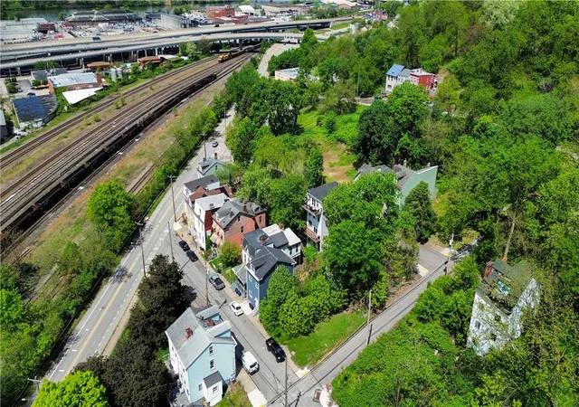 Photo 2 of Land for sale at 1300 Stranmore St, Pittsburgh, PA 15212 | MLS# 1754869 | Listing updated on 2026-05-21