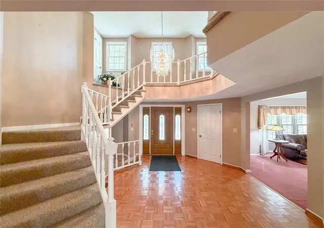 Photo 3 of Sale Pending at 438 Edgewood Dr, Meadville, PA 16335 | MLS# 1754877 | Listing updated on 2026-06-17