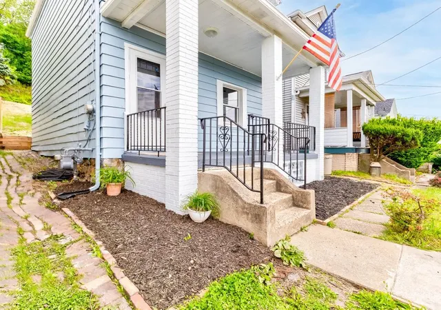 Homes for sale in Conway, PA | 1317 4Th Ave, Conway, PA 15027 | MLS# 1754915