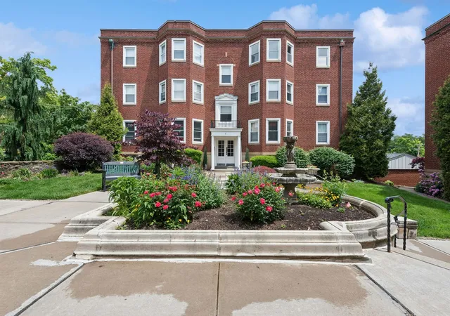 Photo 2 of Condo for sale at 721 Roselawn Ave #C5, Pittsburgh, PA 15228 | MLS# 1754980 | Listing updated on 2026-07-09